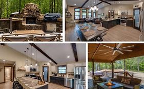 Bent Tree Cabin, On Private 12.5 Acres + Hot Tub